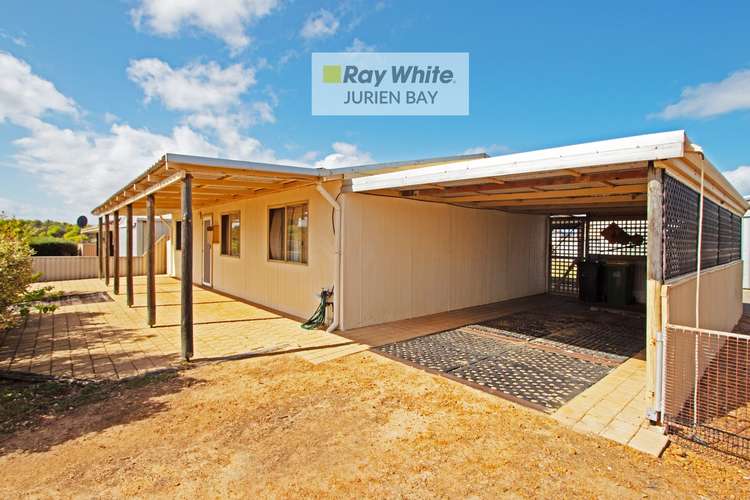 16 Hunter Crescent, Green Head WA 6514