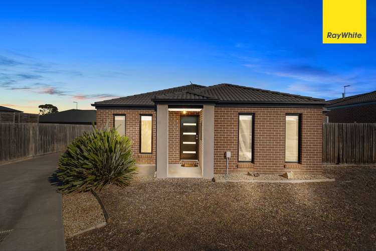 1/4 The Grove, Melton West VIC 3337