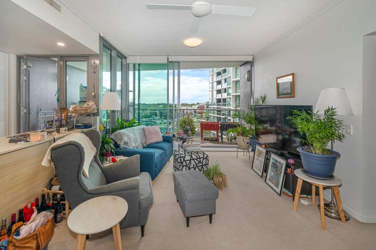 Main view of Homely unit listing, 10606/8 Harbour Road, Hamilton QLD 4007