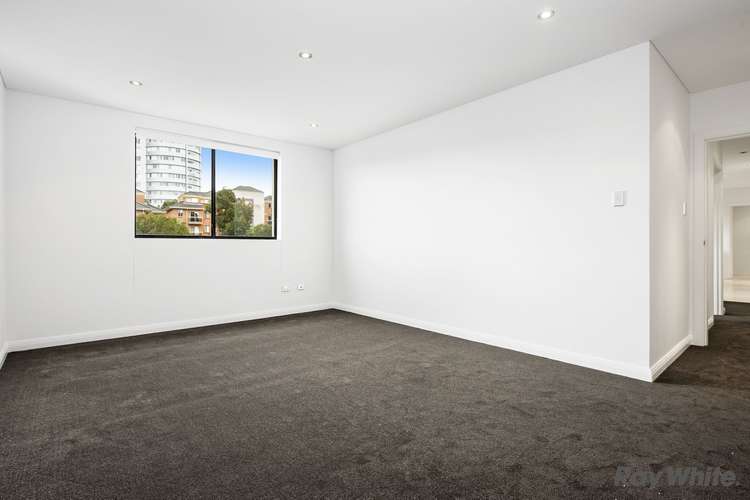 Fourth view of Homely apartment listing, 20/1-5 Mercer Street, Castle Hill NSW 2154