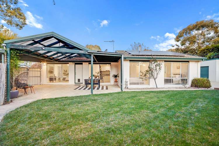 28 Stanfield Close, Kambah ACT 2902