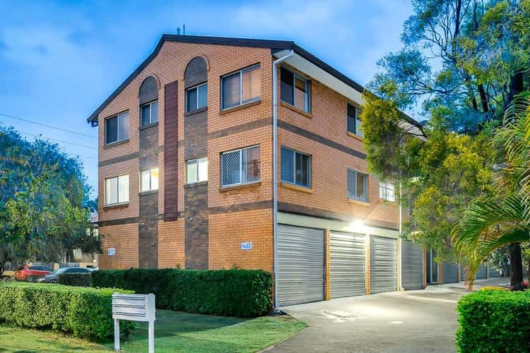 Main view of Homely apartment listing, 2/69 Belgrave Street, Balmoral QLD 4171