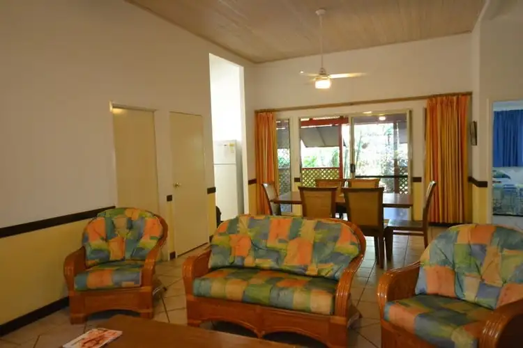 Seventh view of Homely unit listing, Unit 6/225 Port Drive, Minyirr WA 6725