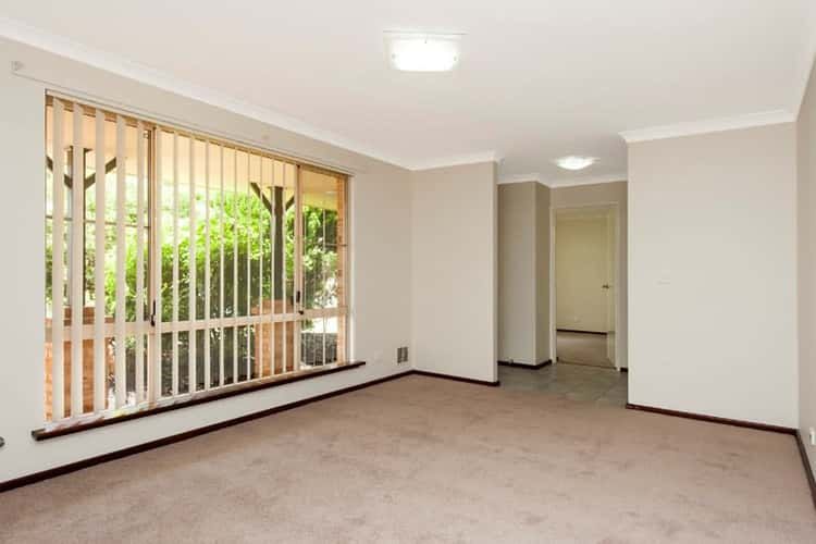 Fourth view of Homely house listing, 10 Avonlea Place, Bullsbrook WA 6084