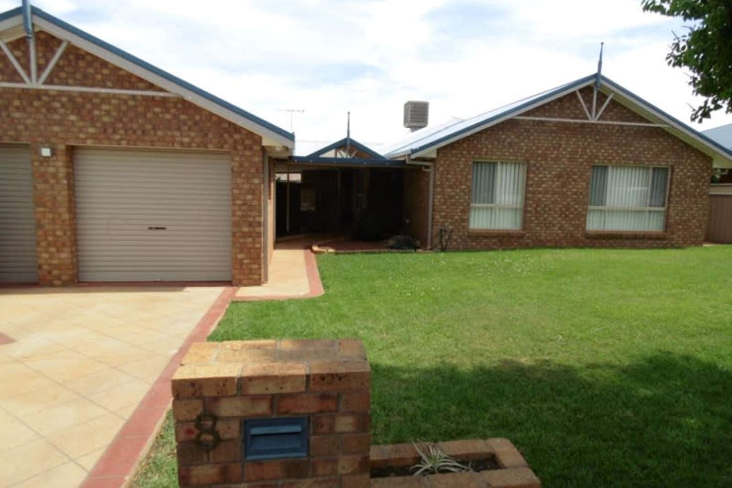 Main view of Homely house listing, 8 Noonan Street, Parkes NSW 2870