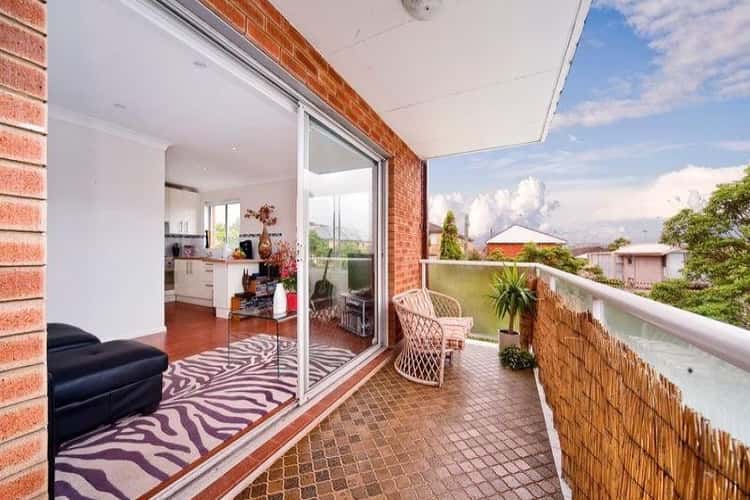 Second view of Homely unit listing, 3/111 Pacific Parade, Dee Why NSW 2099
