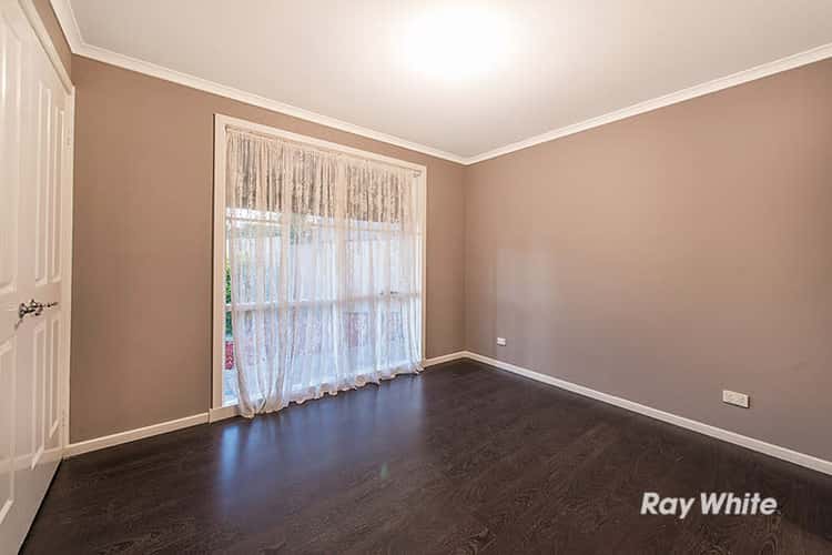 Fifth view of Homely house listing, 5 Vincent Court, Cranbourne North VIC 3977