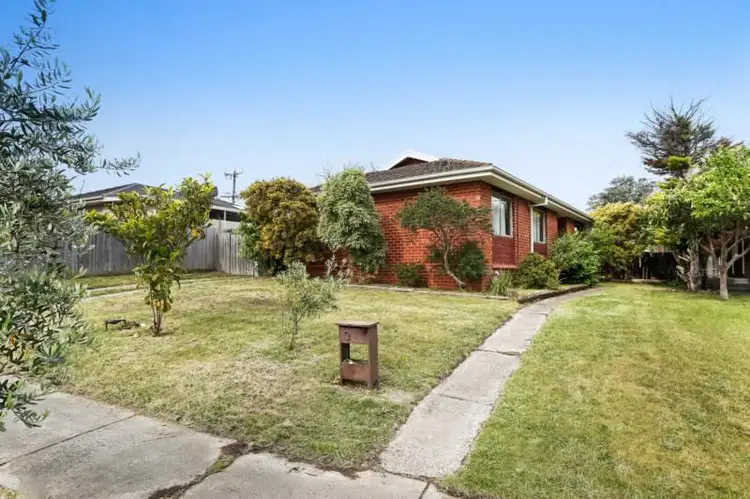 3 Redan Court