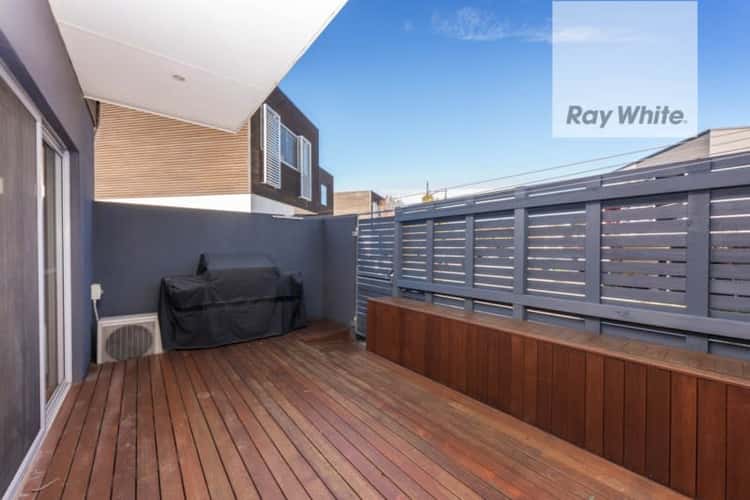Fifth view of Homely townhouse listing, 19 Silverash Drive, Bundoora VIC 3083