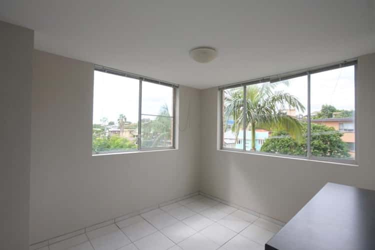 Fifth view of Homely apartment listing, 4/61 Rialto Street, Coorparoo QLD 4151