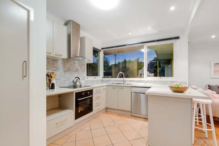 Second view of Homely house listing, 7 Tara Drive, Frankston VIC 3199