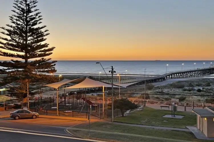 18/30 Semaphore Road, Semaphore SA 5019
