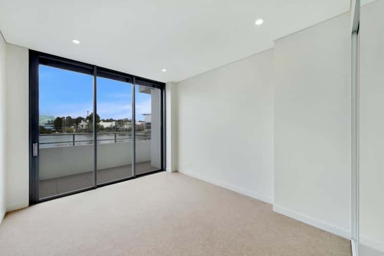Fifth view of Homely apartment listing, 12/38 Solent Circuit, Baulkham Hills NSW 2153