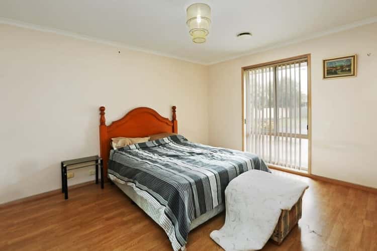 Fifth view of Homely house listing, 4 Gindalbie Court, Lara VIC 3212
