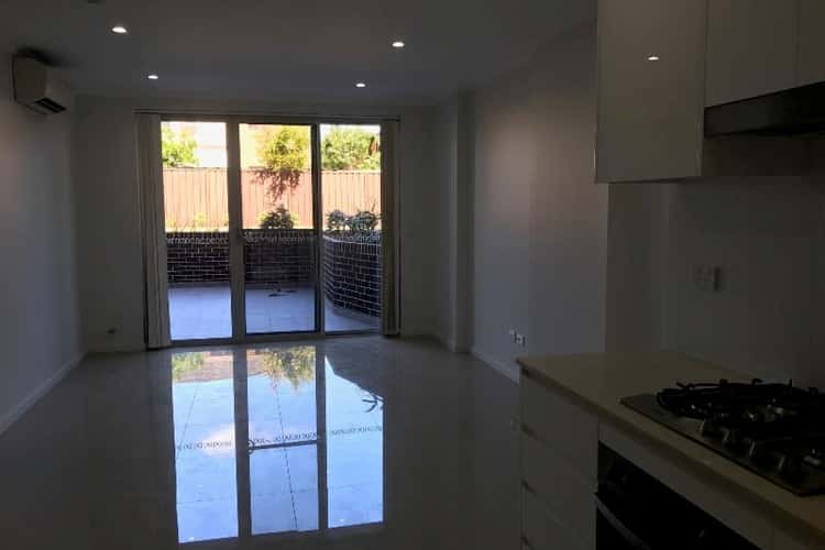 Main view of Homely unit listing, 6/42-44 Hoxton Park Road, Liverpool NSW 2170