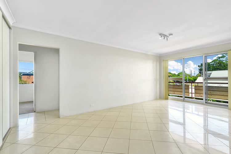 Second view of Homely apartment listing, 4/17 Napier Street, Ascot QLD 4007