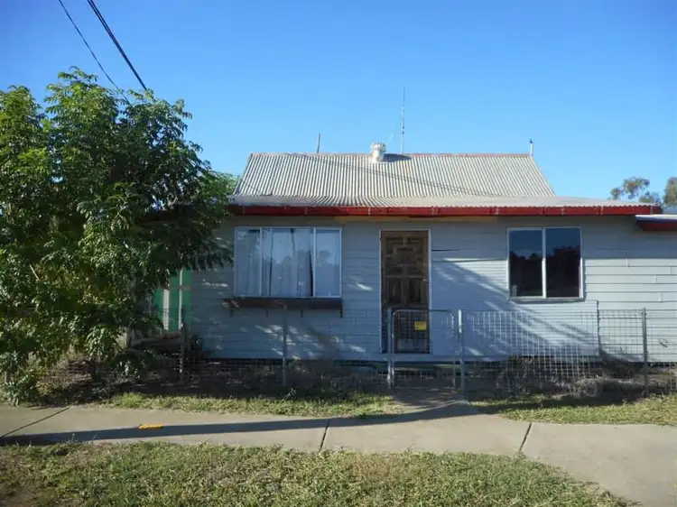28 Normanby Street, Dingo QLD 4702