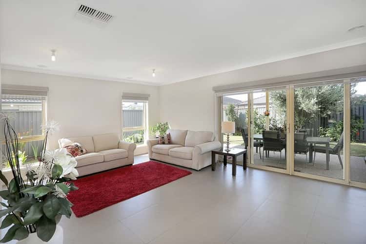 Sixth view of Homely house listing, 4 Grebe Court, Lara VIC 3212