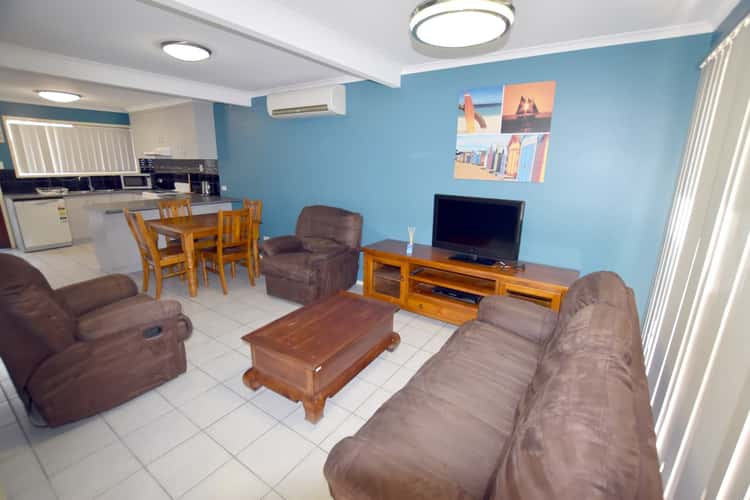 Main view of Homely unit listing, 1/18 Leonard Street, South Gladstone QLD 4680