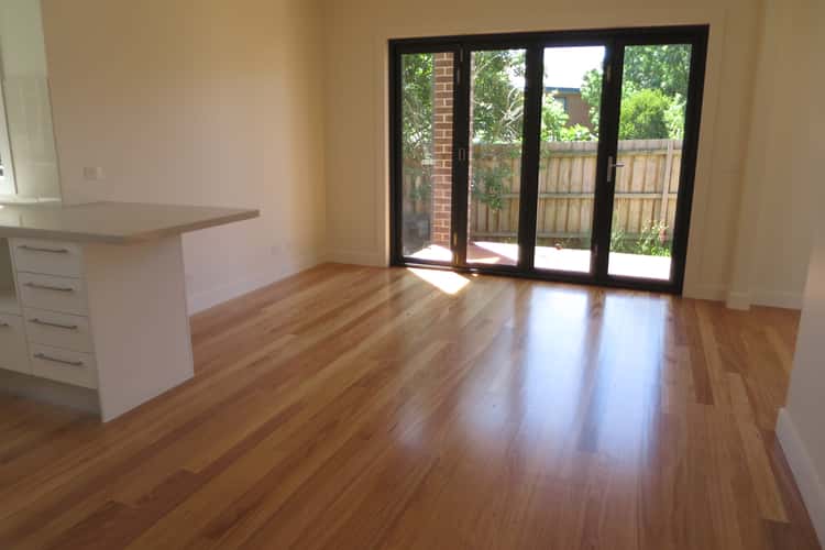 Fifth view of Homely townhouse listing, 2/5 Stapley Crescent, Chadstone VIC 3148