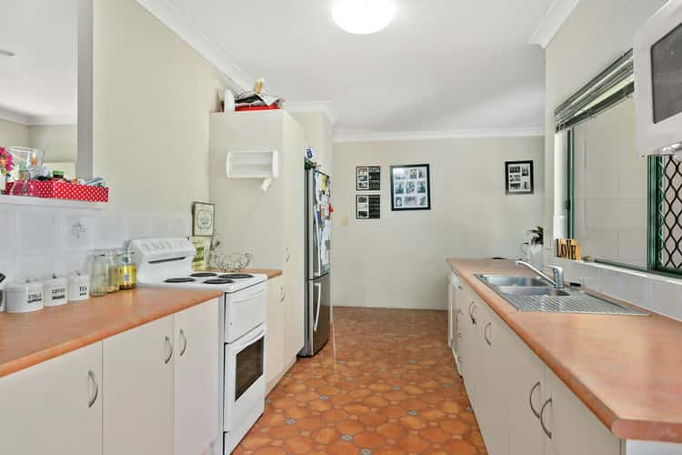 Second view of Homely house listing, 3 Fletcher Court, Bentley Park QLD 4869