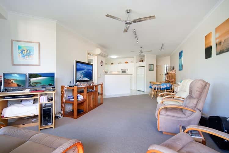 Fourth view of Homely unit listing, 4/44 Moore Street, Trinity Beach QLD 4879