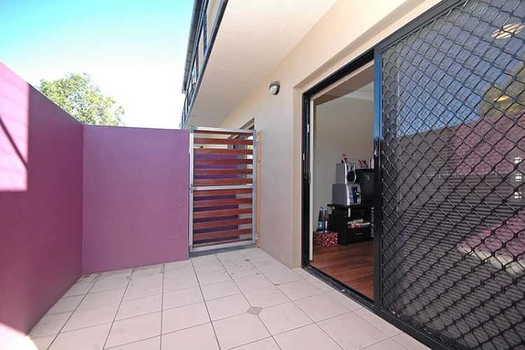 Fifth view of Homely unit listing, 1/8 Kitchener Street, Coorparoo QLD 4151