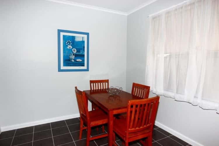 Fourth view of Homely house listing, 2 McAllister Street, Breakwater VIC 3219