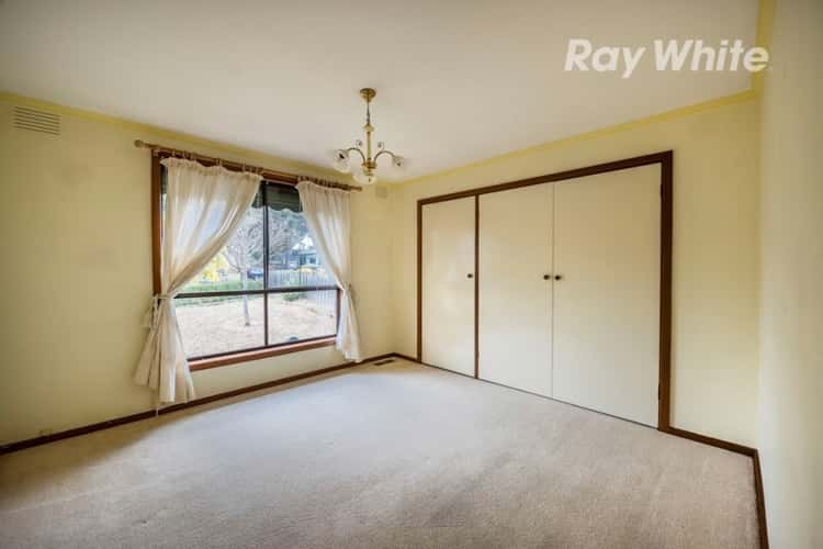 Fifth view of Homely house listing, 4 Porter Court, Mill Park VIC 3082