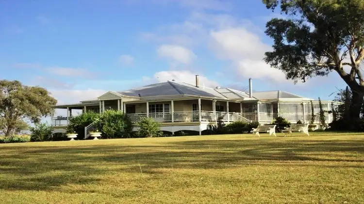 388 Berghofers Road, Athol QLD 4350