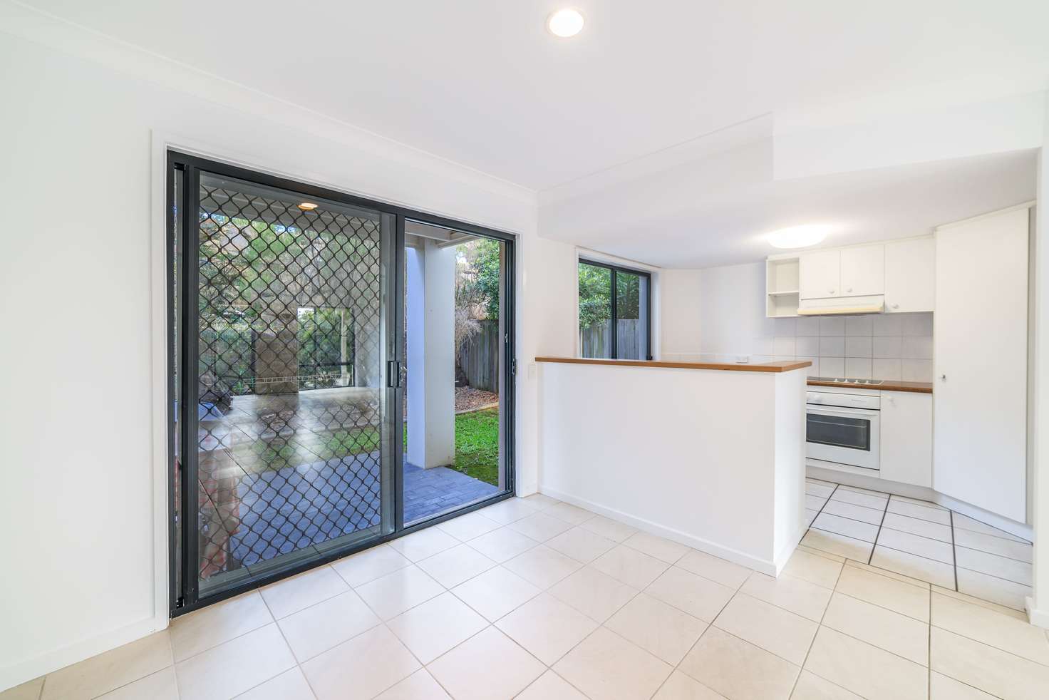 Main view of Homely townhouse listing, 702/2 Gentian Drive, Arundel QLD 4214