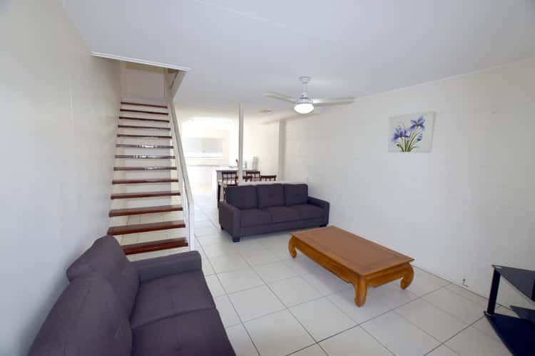 Second view of Homely unit listing, 4/30 Wistari Street, Clinton QLD 4680