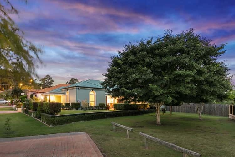 Third view of Homely house listing, 3 Sorrento Close, Carindale QLD 4152