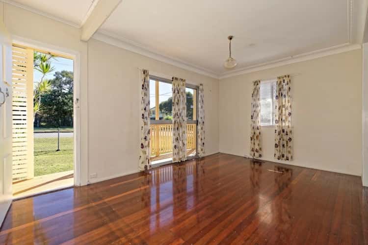 Fifth view of Homely house listing, 86 Laura Street, Clontarf QLD 4019