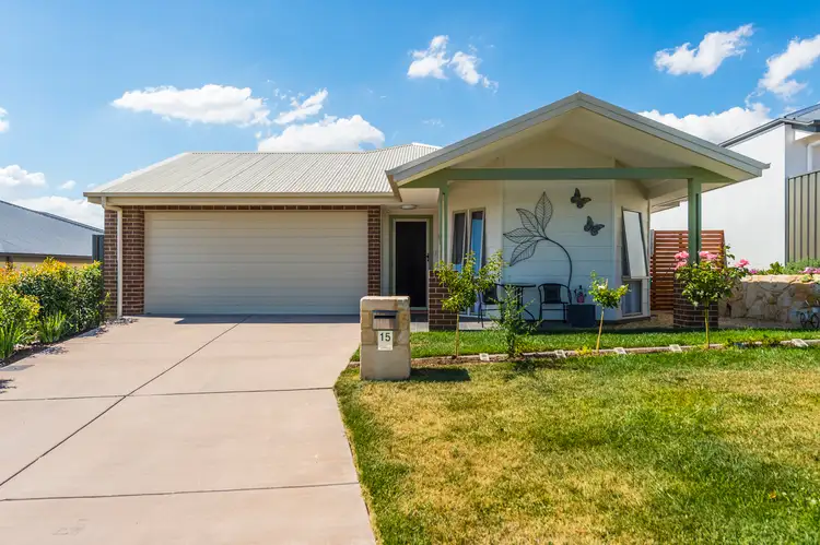 15 McTavish Street, Googong NSW 2620