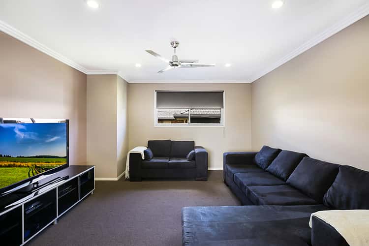 Second view of Homely house listing, 20 Beardsworth Court, Middle Ridge QLD 4350