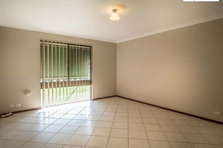 Fifth view of Homely house listing, 12 Silver Mallee Close, Camillo WA 6111