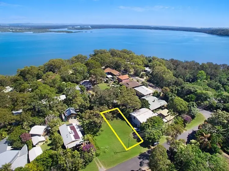 3 Young Street, Wooloweyah NSW 2464