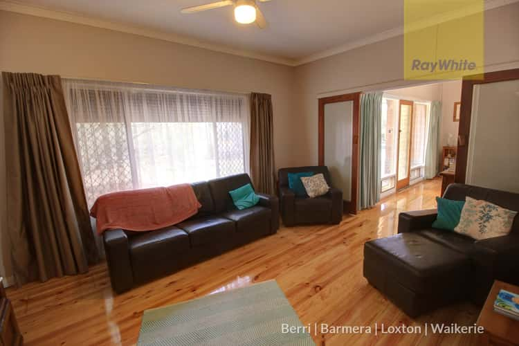 Second view of Homely house listing, 53 Tonkin Avenue, Barmera SA 5345