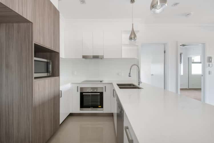 Main view of Homely apartment listing, 14/15 Durham Street, Coorparoo QLD 4151