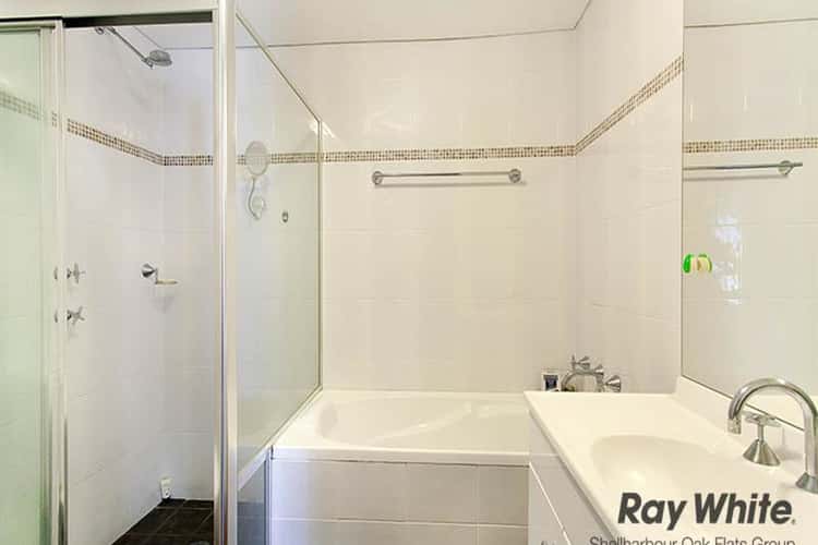 Fourth view of Homely unit listing, 18/1 Governors Lane, Wollongong NSW 2500