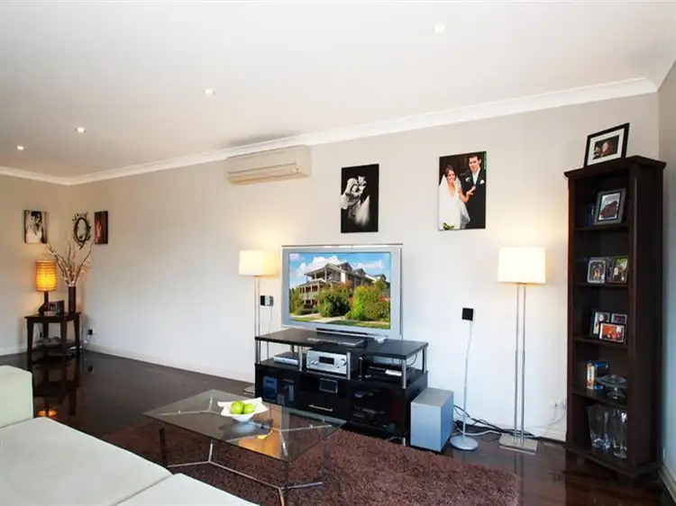 Second view of Homely unit listing, Unit 9, 4 SPRINGFIELD Avenue, Croydon VIC 3136