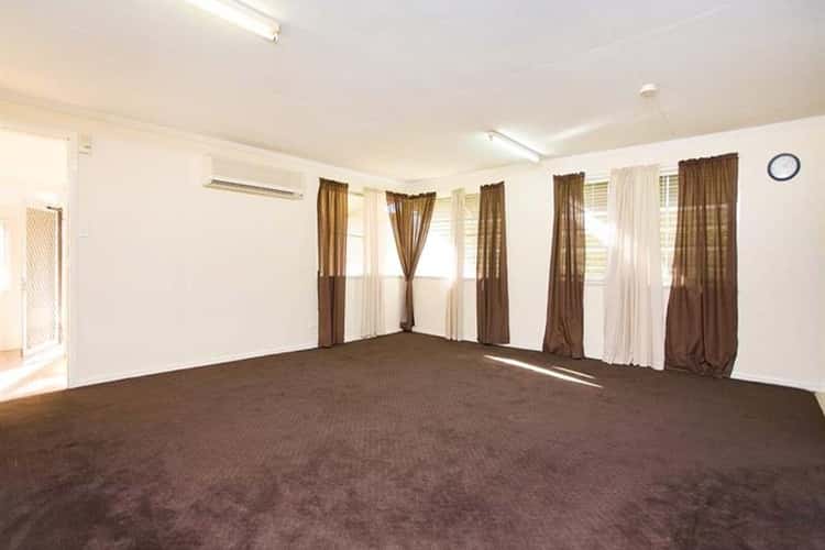 Second view of Homely house listing, 9 Leah Avenue, Salisbury QLD 4107