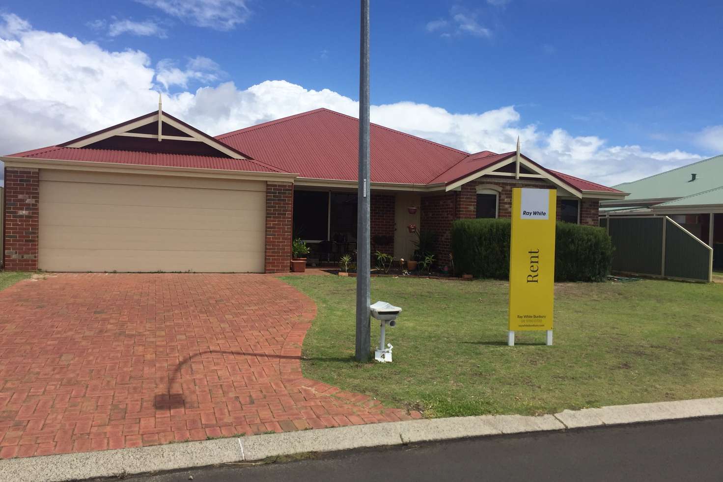 Main view of Homely house listing, 4 Heatherglen Road, Australind WA 6233
