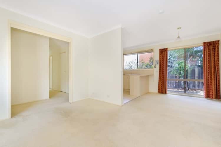Fifth view of Homely house listing, 2/10 Middlefield Drive, Blackburn North VIC 3130