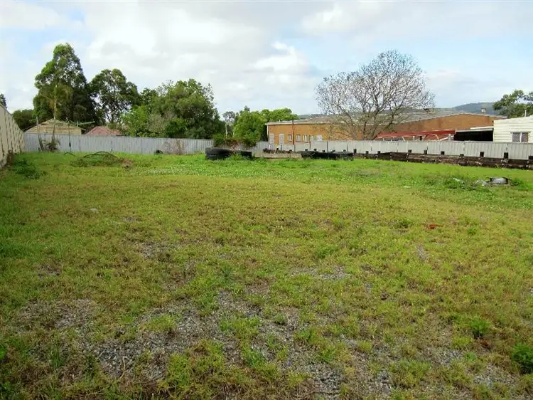 24 Sixth Street, Boolaroo NSW 2284