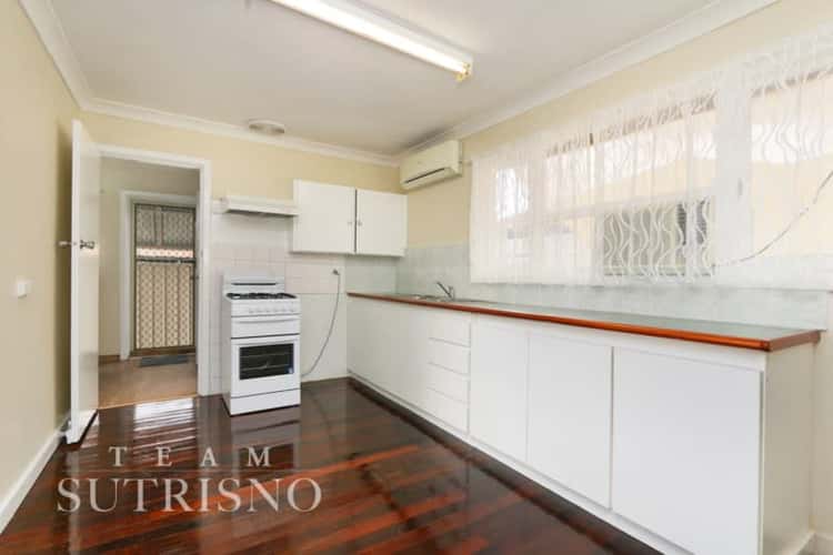 Seventh view of Homely house listing, 10 Abingdon Place, Kelmscott WA 6111