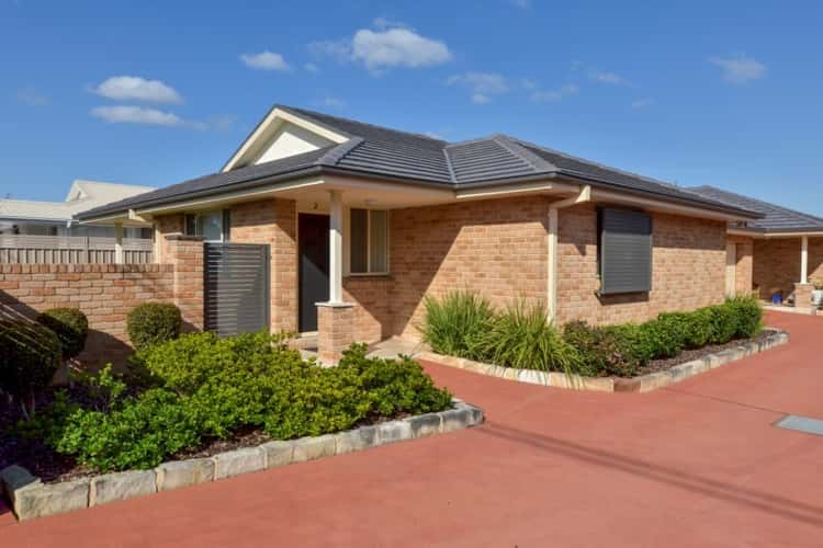 Main view of Homely villa listing, 2/30-32 Farnell Road, Woy Woy NSW 2256