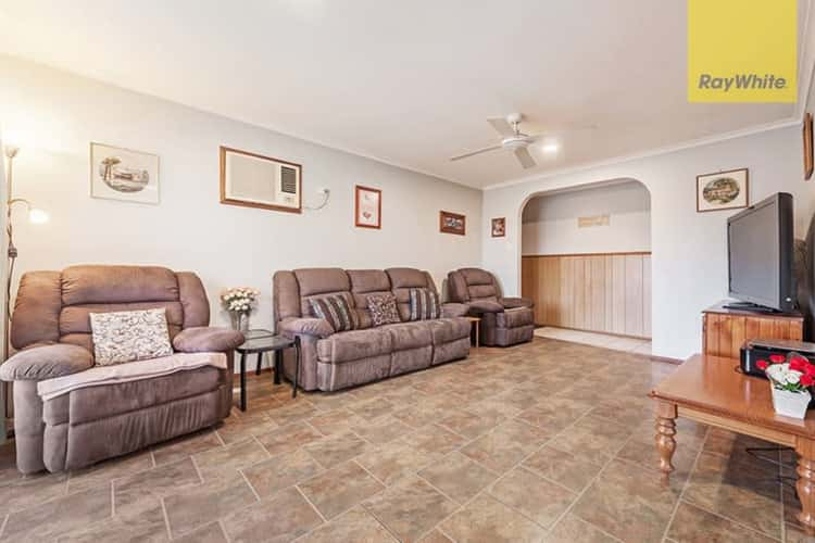 Fifth view of Homely house listing, 10 Brampton Close, Craigieburn VIC 3064