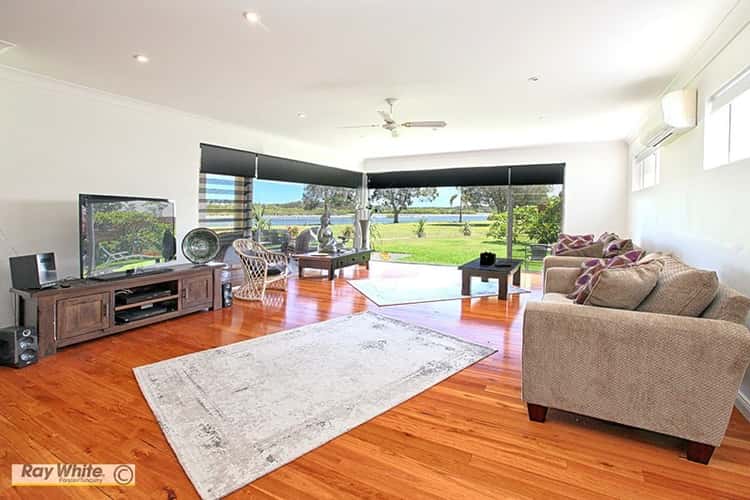 Main view of Homely townhouse listing, 1/7 Mount View Parade, Tuncurry NSW 2428